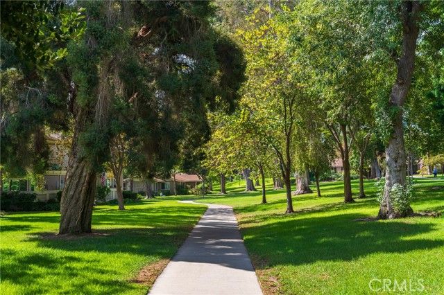 43 Calle Aragon C, Laguna Woods, CA 92637