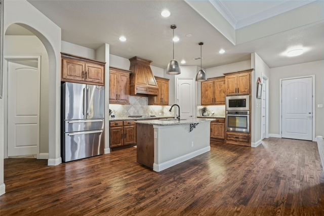 4908 Brookside Drive, Denton, TX 76226