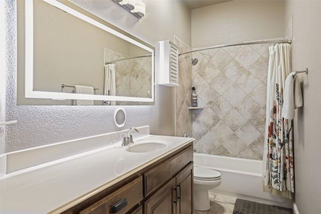 4908 Brookside Drive, Denton, TX 76226