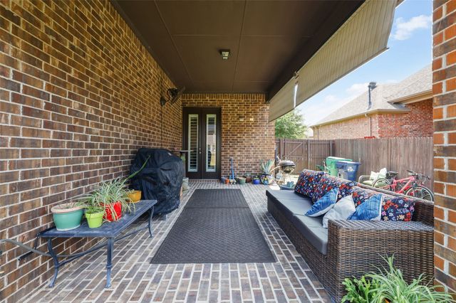 4908 Brookside Drive, Denton, TX 76226