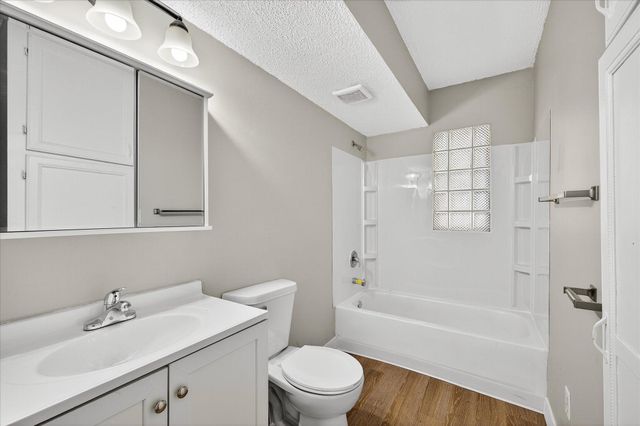 3411 Newton Avenue N, Minneapolis, MN 55412