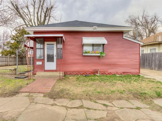 2901 N McKinley Avenue, Oklahoma City, OK 73106