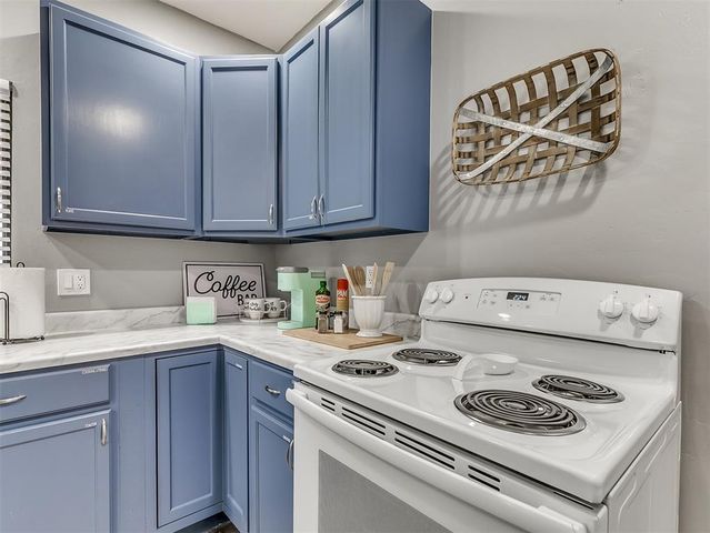 2901 N McKinley Avenue, Oklahoma City, OK 73106