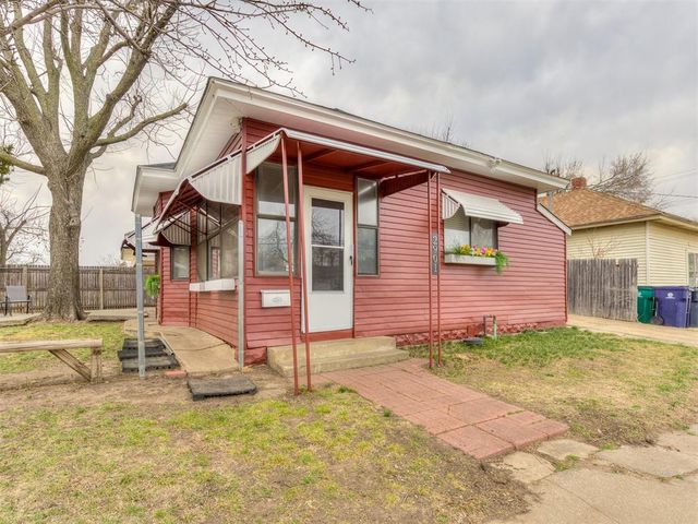 2901 N McKinley Avenue, Oklahoma City, OK 73106
