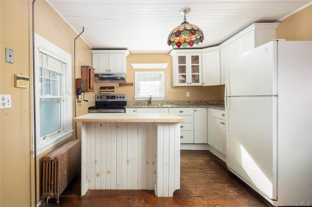 506 5th Street, Greenport, NY 11944