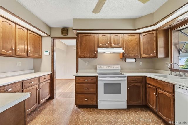 3995 S Pennsylvania Street, Englewood, CO 80113