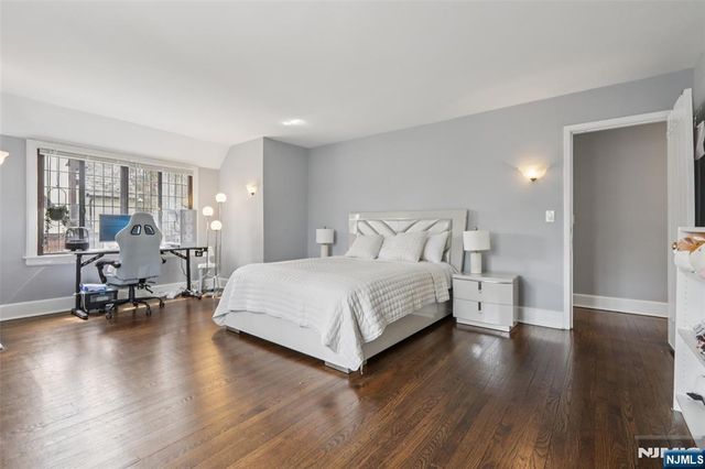 400 Heights Road, Ridgewood, NJ 07450