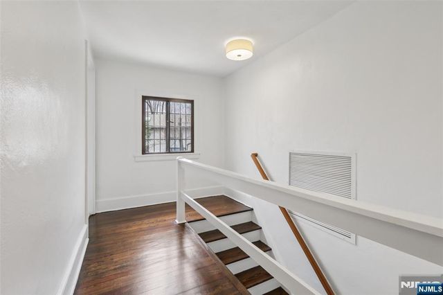 400 Heights Road, Ridgewood, NJ 07450