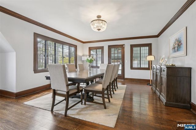 400 Heights Road, Ridgewood, NJ 07450