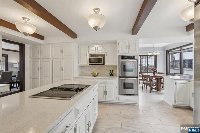 400 Heights Road, Ridgewood, NJ 07450