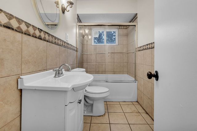 4011 COMANCHE RD, Memphis, TN 38118