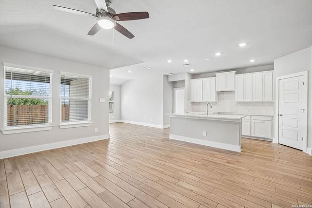 12728 Winding Butte, Schertz, TX 78154
