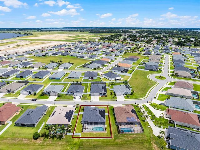 303 TRAVELERS CREEK DRIVE, Auburndale, FL 33823