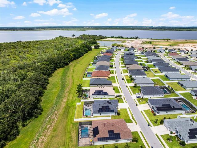 303 TRAVELERS CREEK DRIVE, Auburndale, FL 33823