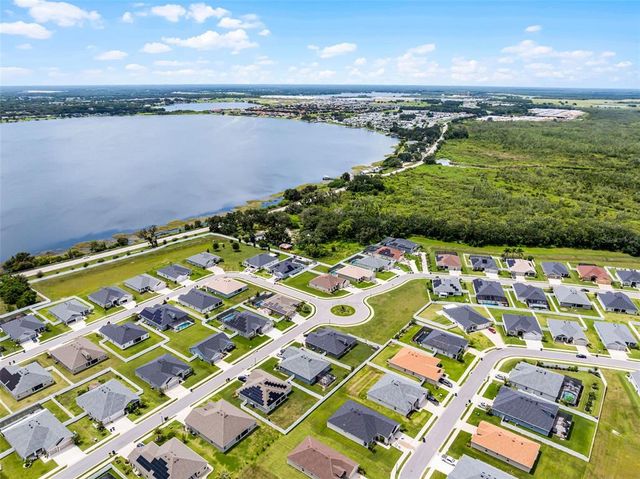 303 TRAVELERS CREEK DRIVE, Auburndale, FL 33823