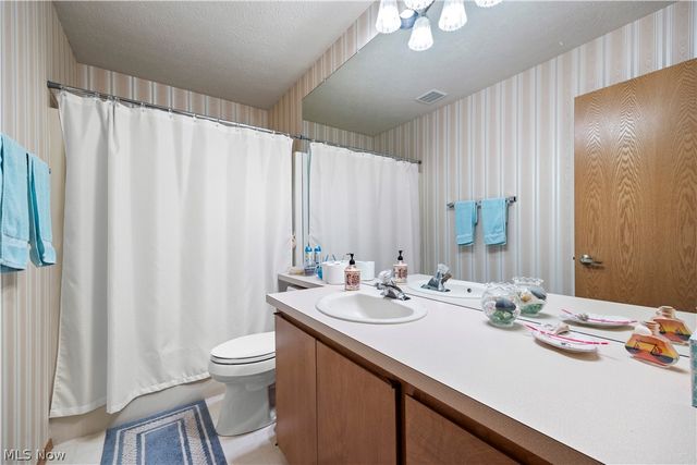 13228 Olympus Way, Strongsville, OH 44149