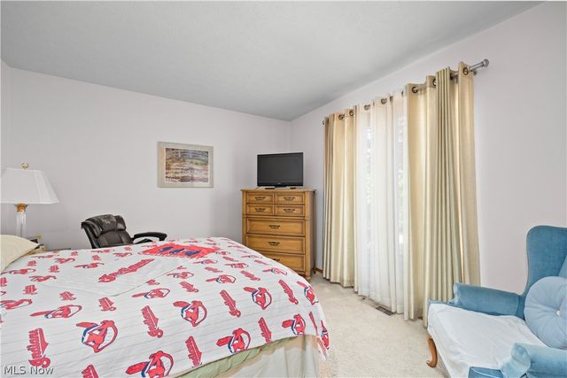 13228 Olympus Way, Strongsville, OH 44149