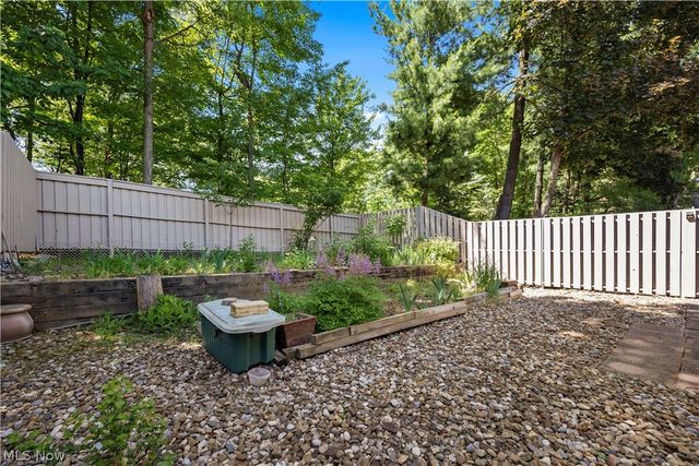 13228 Olympus Way, Strongsville, OH 44149