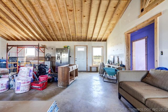 2200 N 166th Road, Mounds, OK 74047