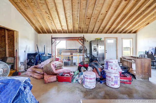 2200 N 166th Road, Mounds, OK 74047