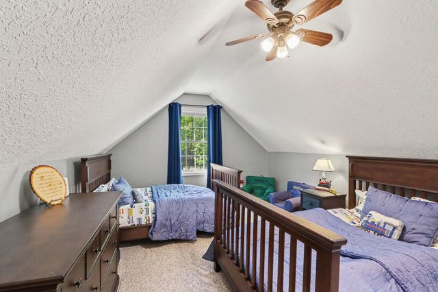 11299 E DE Avenue, Richland, MI 49083