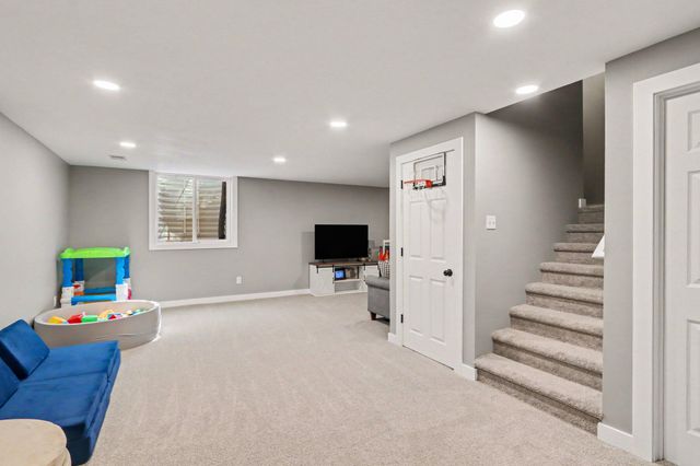11299 E DE Avenue, Richland, MI 49083