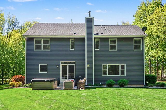 11299 E DE Avenue, Richland, MI 49083