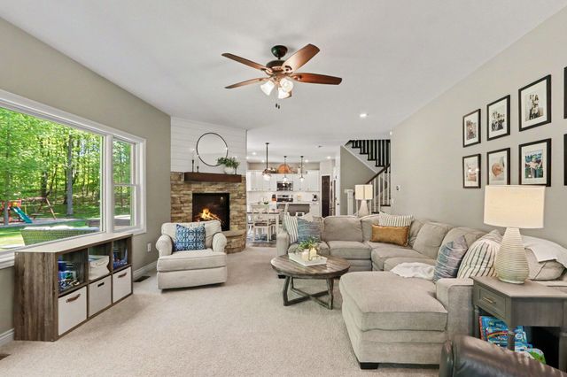 11299 E DE Avenue, Richland, MI 49083