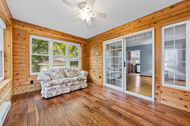 5421 Xylon Avenue N, New Hope, MN 55428