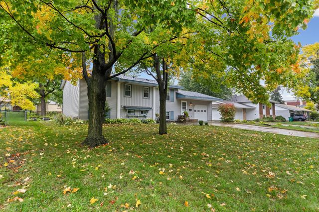 5421 Xylon Avenue N, New Hope, MN 55428