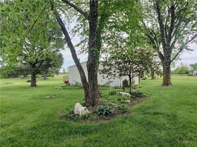 15285 Edgerton Road, Gardner, KS 66030