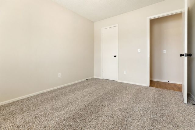 433 Larkspur Court, Edmond, OK 73003