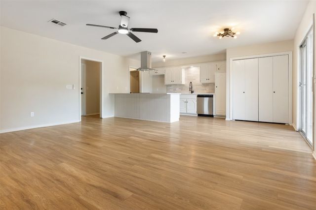 433 Larkspur Court, Edmond, OK 73003