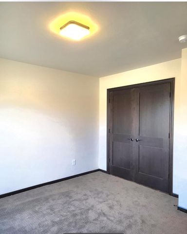 1574 POND VIEW DRIVE, Neenah, WI 54956