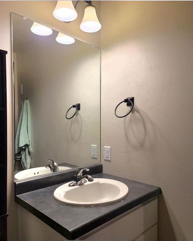 1574 POND VIEW DRIVE, Neenah, WI 54956