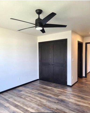 1574 POND VIEW DRIVE, Neenah, WI 54956