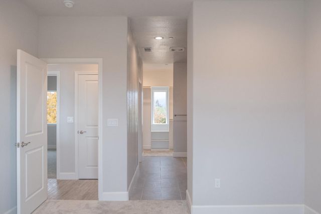 1029 N Cypress Street, Woodlake, CA 93286