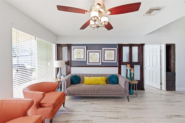 9003 Tami Renee Lane, Houston, TX 77040