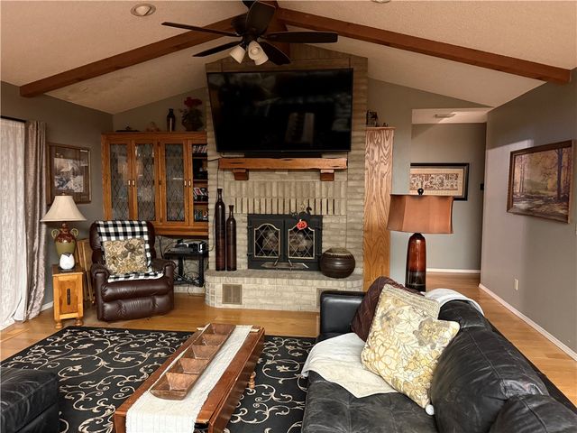 8 Elizabeth Drive, Bella Vista, AR 72715