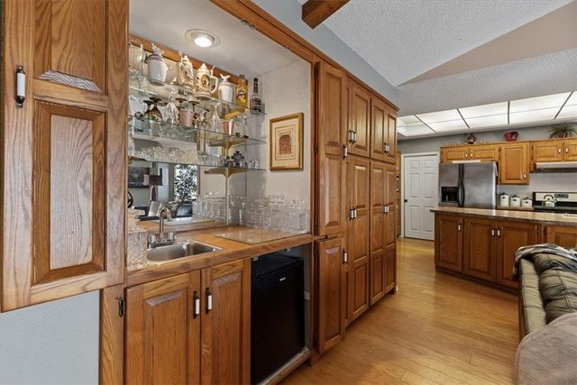 8 Elizabeth Drive, Bella Vista, AR 72715