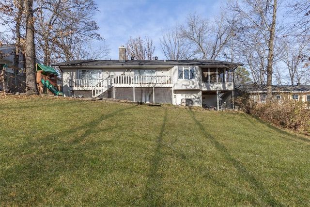 8 Elizabeth Drive, Bella Vista, AR 72715