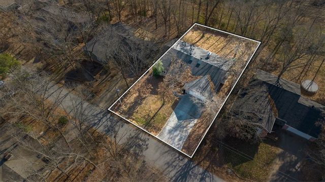 8 Elizabeth Drive, Bella Vista, AR 72715