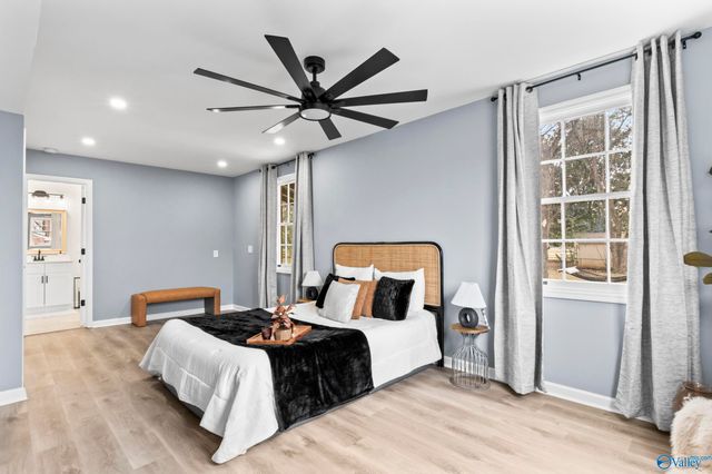 2624 Valley Brook Drive, Huntsville, AL 35811