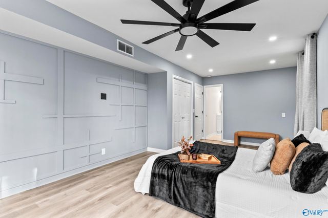 2624 Valley Brook Drive, Huntsville, AL 35811