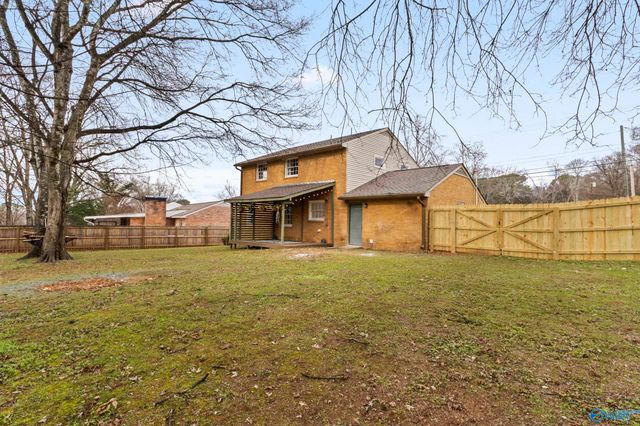 2624 Valley Brook Drive, Huntsville, AL 35811