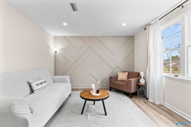 2624 Valley Brook Drive, Huntsville, AL 35811