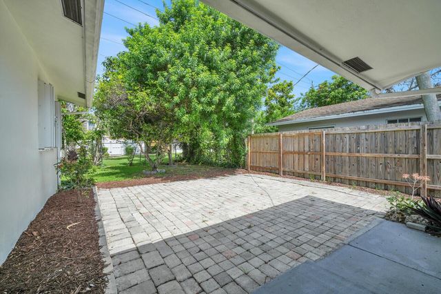 22229 SW 65TH Terrace, Boca Raton, FL 33428