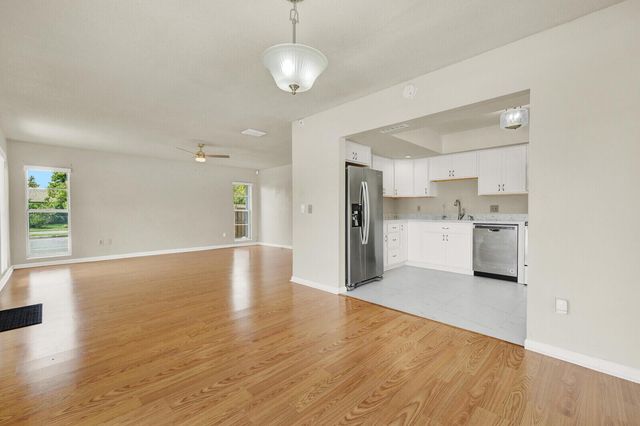 22229 SW 65TH Terrace, Boca Raton, FL 33428