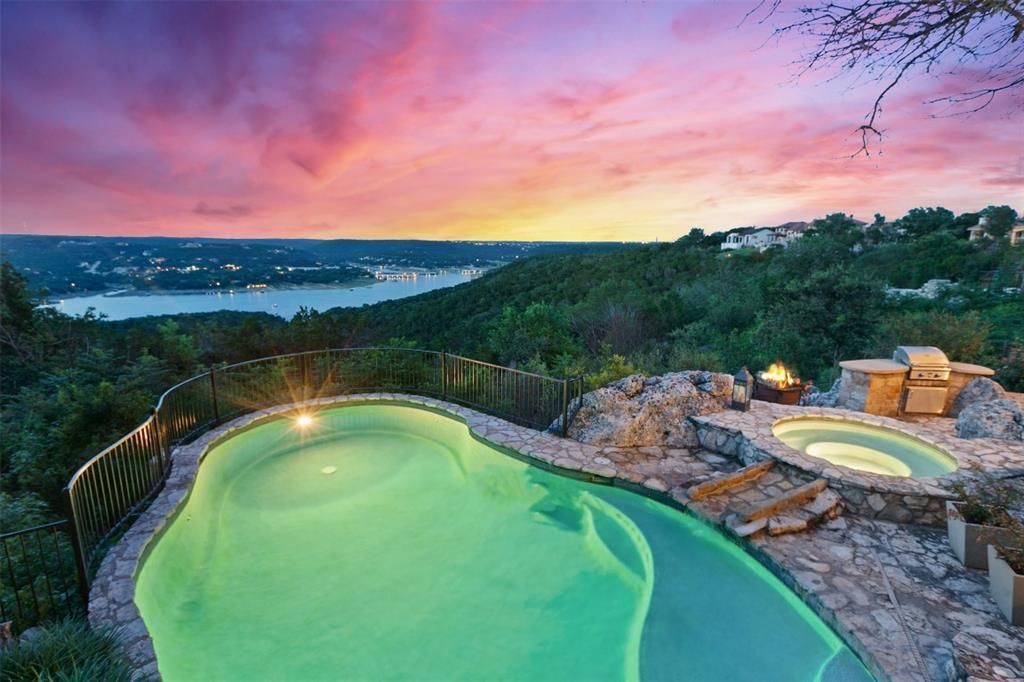 13902 Panorama DR, Austin, TX 78732