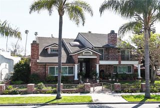 920 11th, Huntington Beach, CA 92648
